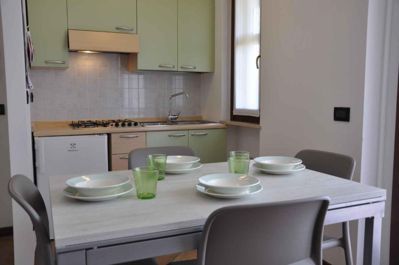 Apartment In Lazise - Gardasee 40851 ภายนอก รูปภาพ